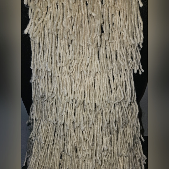 String Fringe Vest - Picture 6 of 6